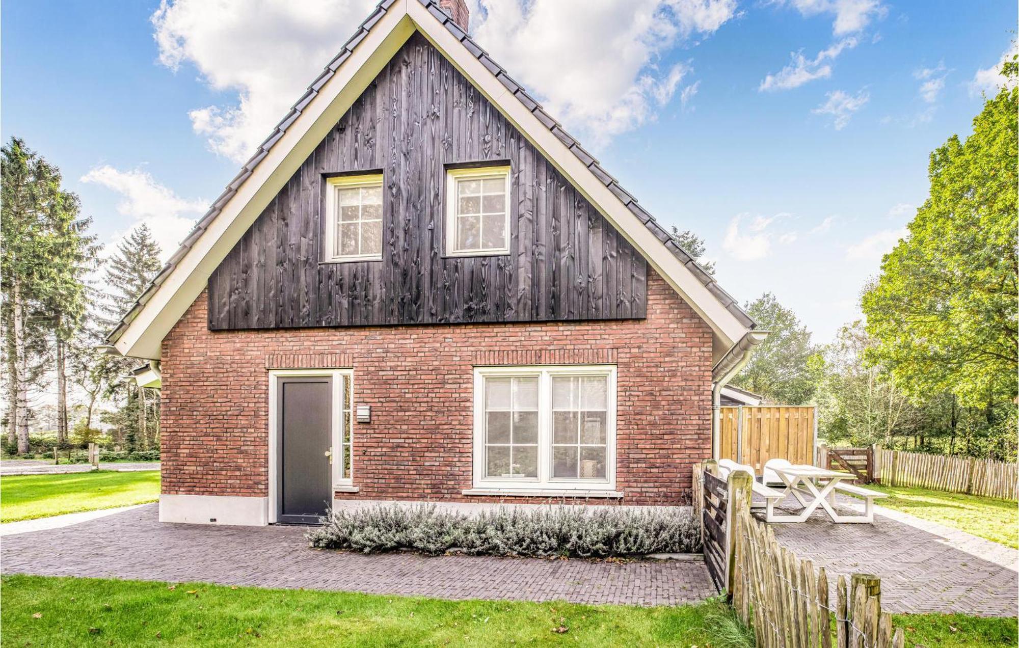 Amazing Home In Rijssen With Wifi Exterior photo
