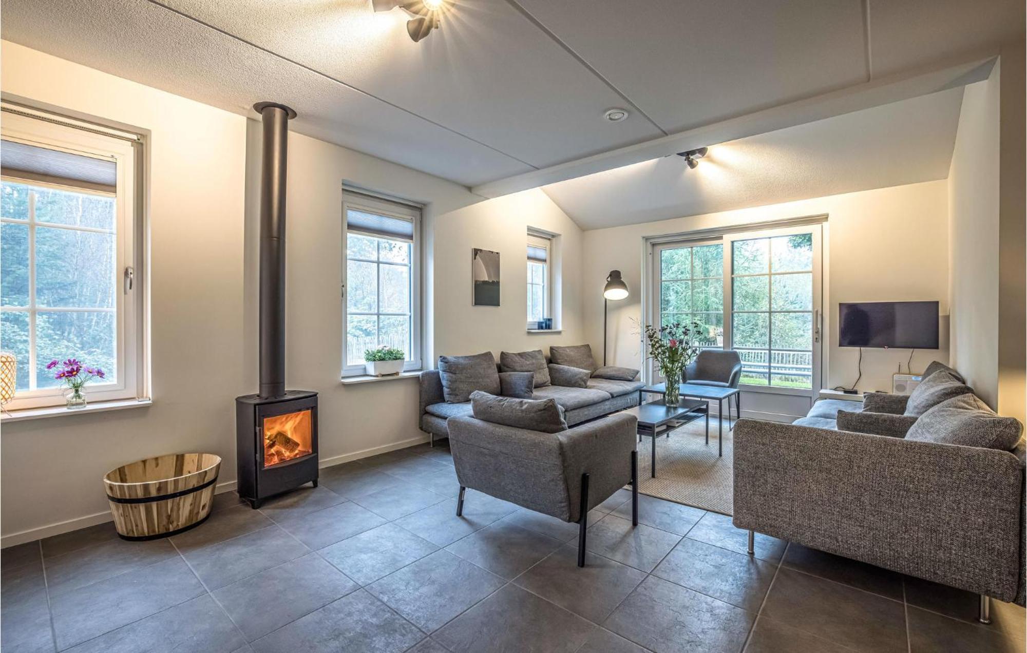 Amazing Home In Rijssen With Wifi Exterior photo